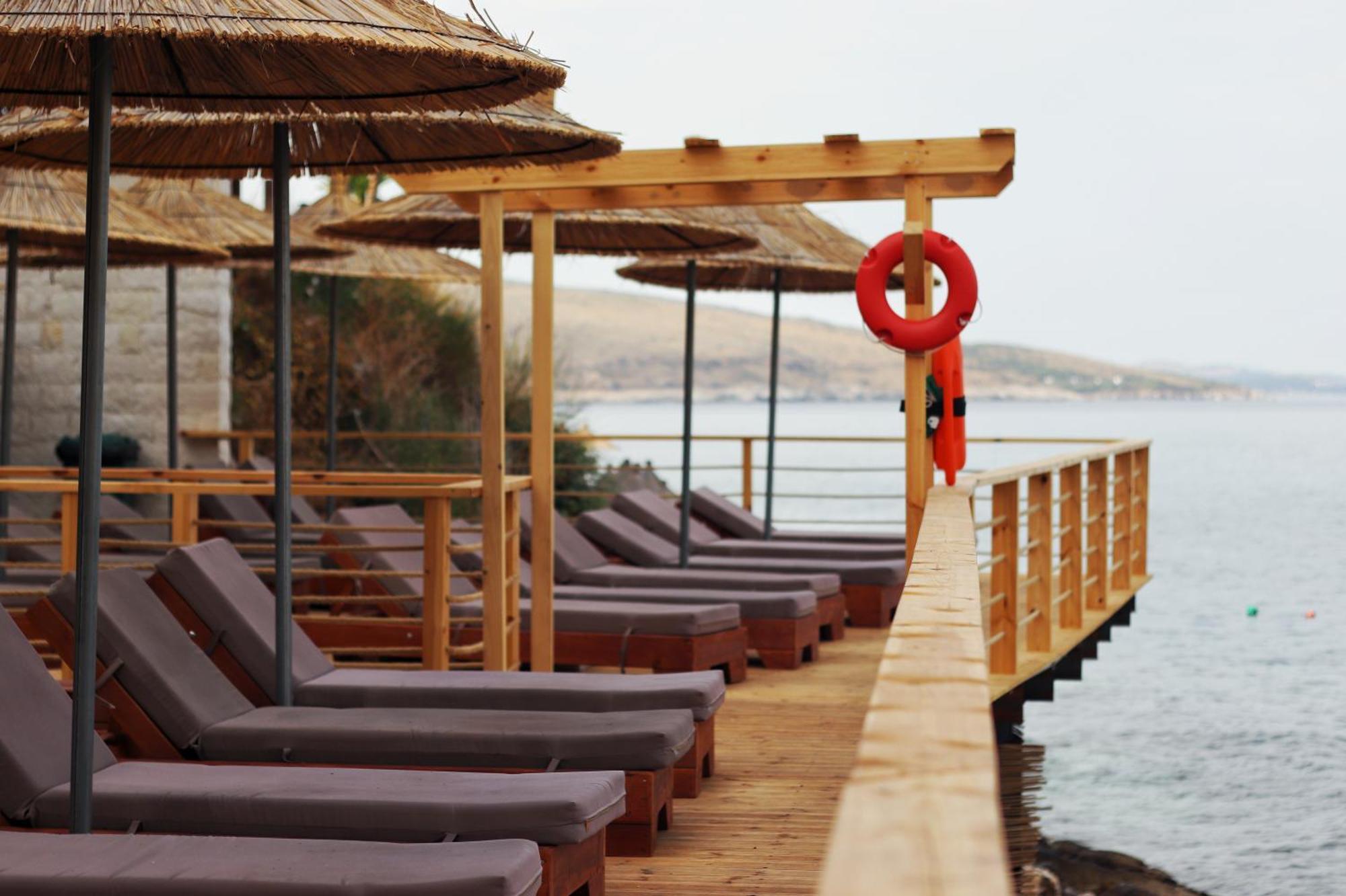 Jad Rooms Sarandë Exterior foto